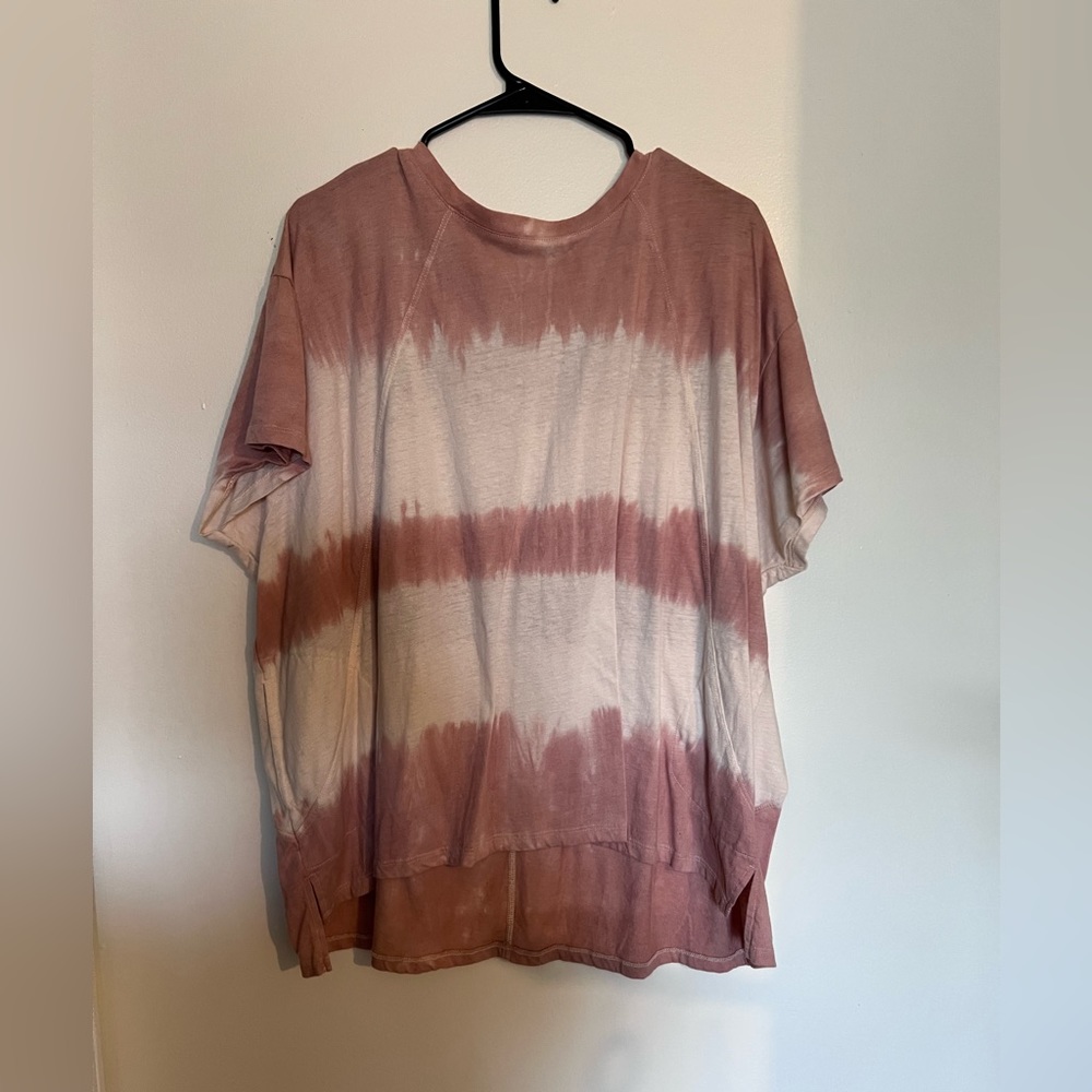 Brand/ easel